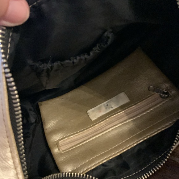 Apt. 9 gold hobo shoulder bag with silver ring hardware EUC - Picture 5 of 5